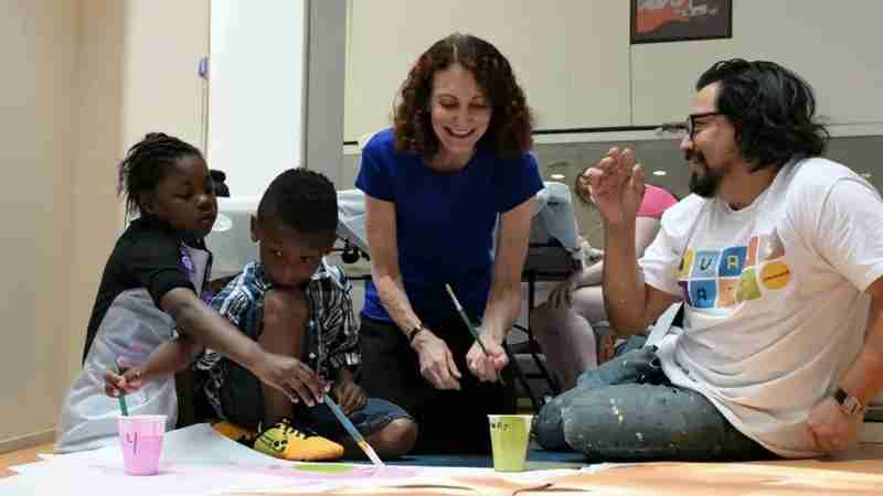 Jane Golden, founder and longtime executive director of Mural Arts Philadelphia, will retire in July 2026 after over four decades of transformative leadership. This video explores her impactful career - Digital concept art for illustrative purpose, tags: met na 42 jaar - Monok